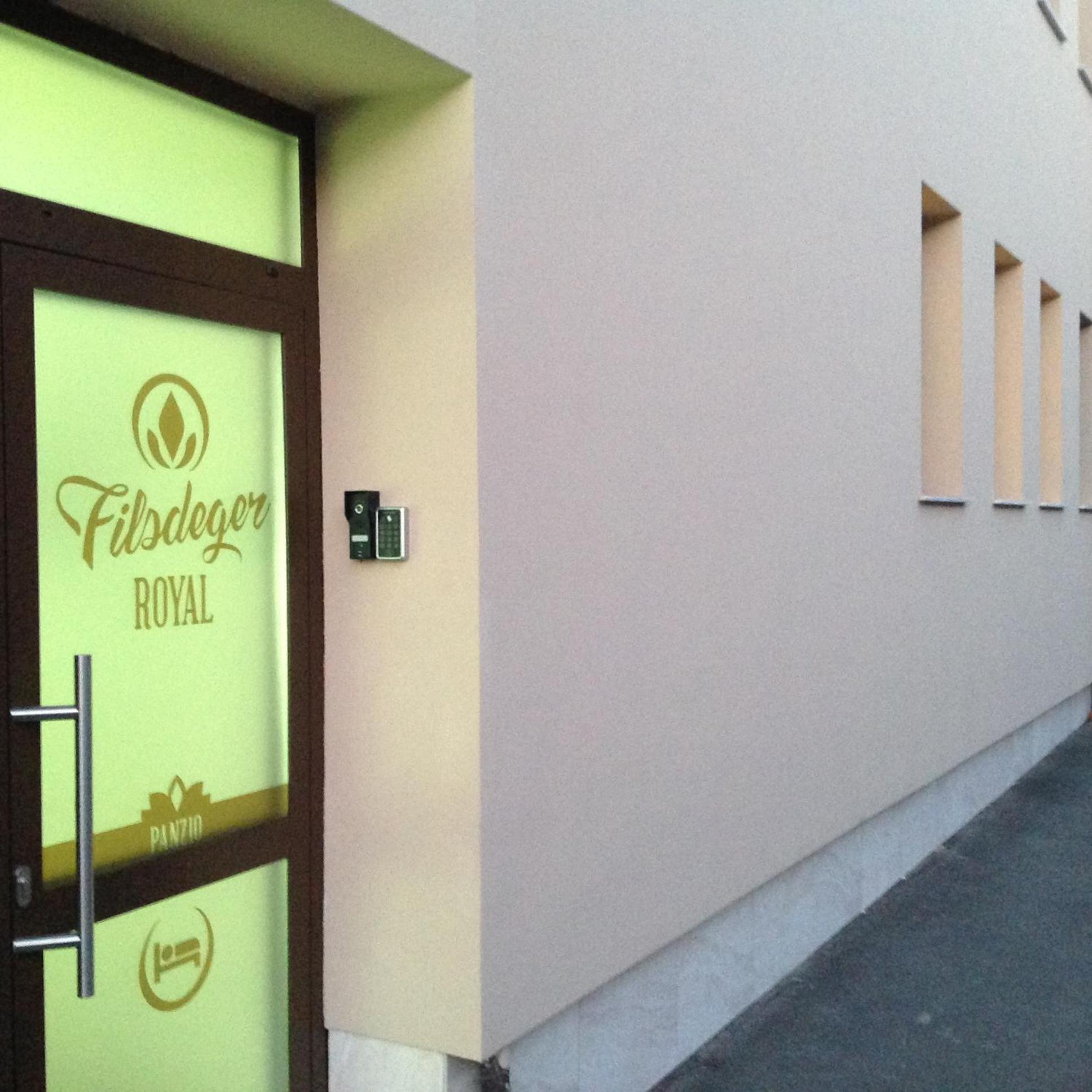 Bed & Breakfast Filsdeger Haz - & Apartmans 2*