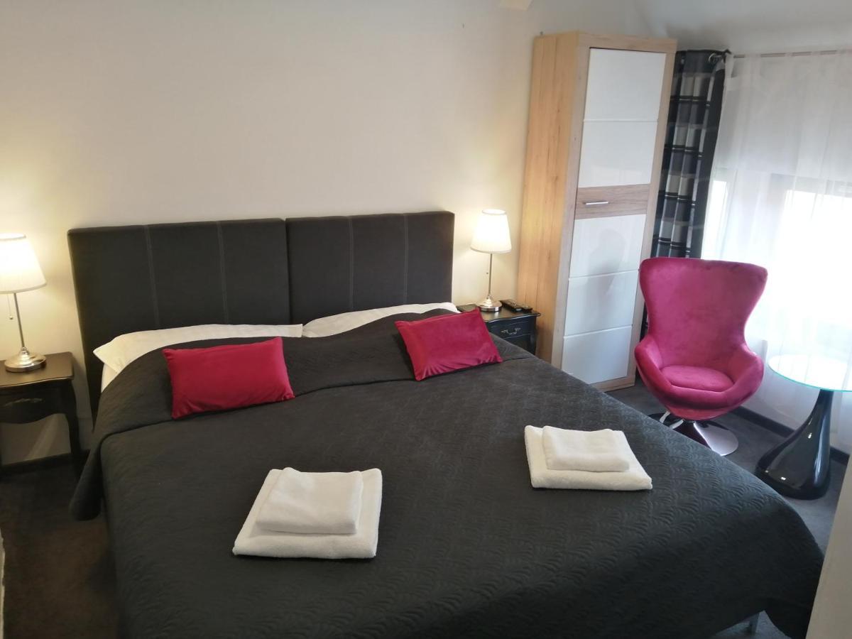 Filsdeger Haz - & Apartmans Bed & Breakfast 2*